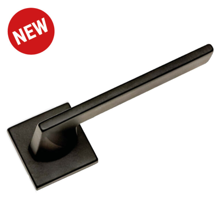 Handles and accessories